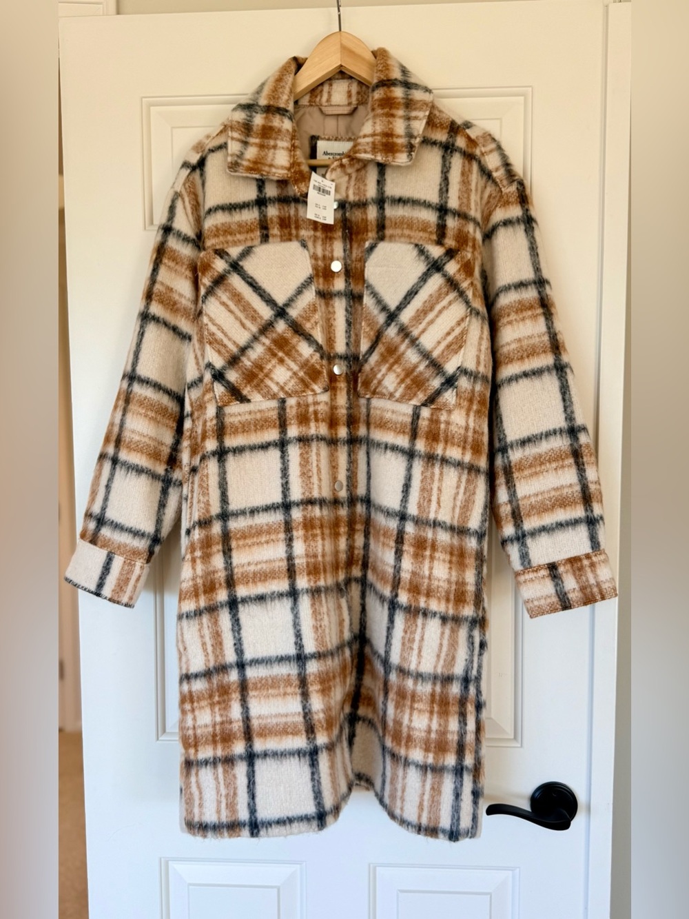 Abercrombie & Fitch Cream/Gray/Brown Long Shacket M NWT